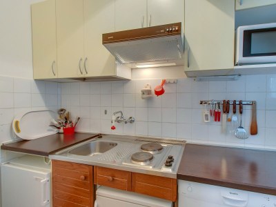 Apartment One bedroom apartment with terrace and sea view Nerezine, Lošinj A-2516-a - Outdoor photo 15