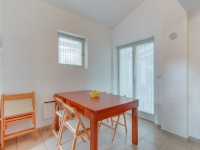 Apartment Two bedroom apartment with terrace Nerezine, Lošinj A-2516-b - Outdoor photo 15
