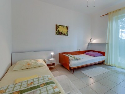 Apartment Two bedroom apartment with terrace Nerezine, Lošinj A-2516-b - Outdoor photo 19