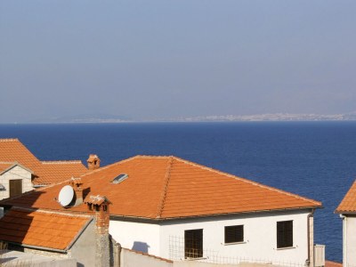 Apartment One bedroom apartment with terrace and sea view Postira, Brač A-2913-b - Outdoor photo 28