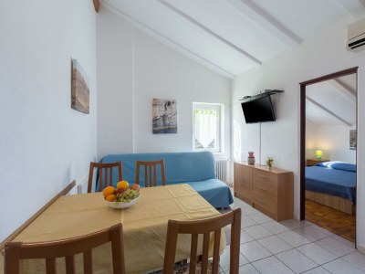Apartment Two bedroom apartment with terrace and sea view Karigador, Novigrad A-2534-b - Outdoor photo 31