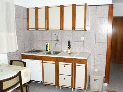 Apartment One bedroom apartment with balcony and sea view Sumartin, Brač A-2949-a - Outdoor photo 15