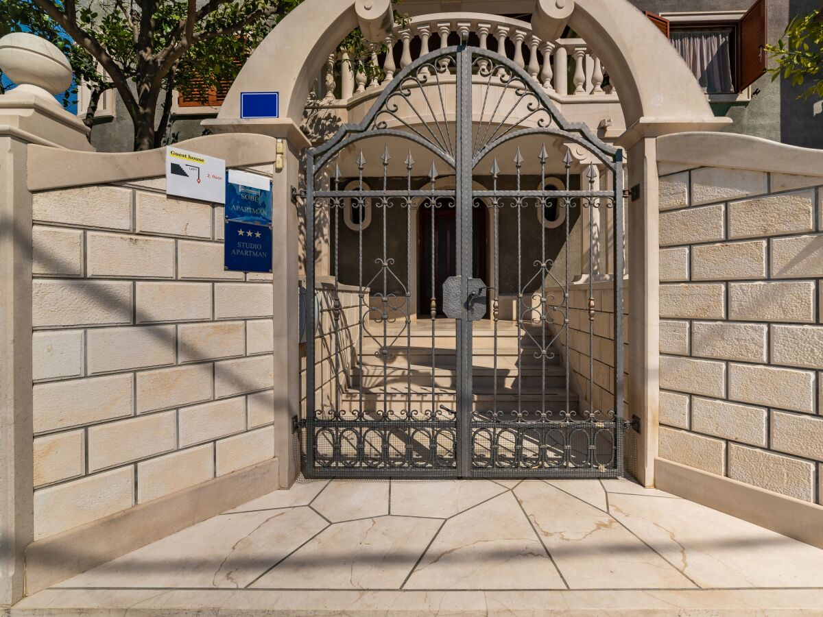 Apartment Studio flat with terrace Sumartin, Brač AS-2949-a - Outdoor photo 3