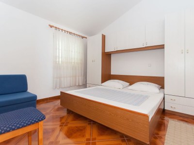 Apartment Two bedroom apartment with terrace and sea view Pisak, Omiš A-2827-d - Outdoor photo 15