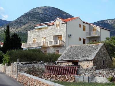 Apartment One bedroom apartment with terrace and sea view Bol, Brač A-2900-b - Outdoor photo 2