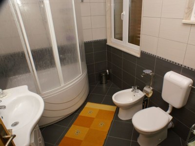 Apartment One bedroom apartment with terrace and sea view Bol, Brač A-2900-b - Outdoor photo 24