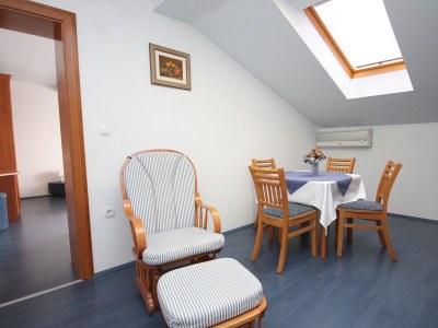 Apartment One bedroom apartment with balcony and sea view Slano, Dubrovnik A-3183-d - Outdoor photo 9