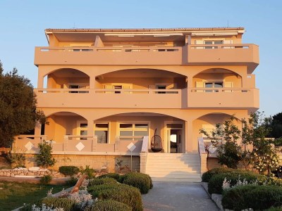 Apartment One bedroom apartment near beach Lun, Pag A-3320-c - Outdoor photo 3