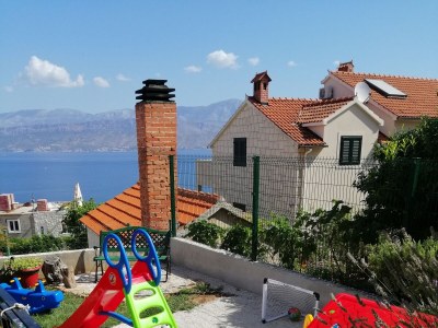 Apartment Two bedroom apartment with terrace and sea view Postira, Brač A-2911-c - Outdoor photo 4