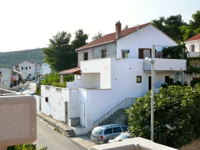 Apartment One bedroom apartment with terrace and sea view Postira, Brač A-2919-a - Outdoor photo 4