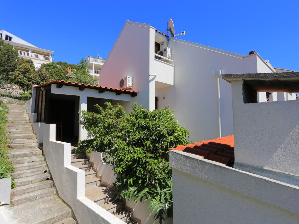 Apartment Two bedroom apartment near beach Okrug Donji, Čiovo A-2977-a - Outdoor photo 5