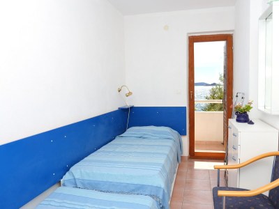 Apartment Two bedroom apartment near beach Okrug Donji, Čiovo A-2977-a - Outdoor photo 18