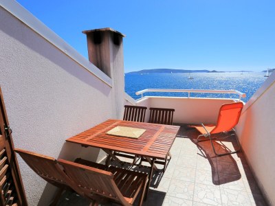 Apartment One bedroom apartment near beach Okrug Donji, Čiovo A-2977-b in Okrug Gornji - Apartment