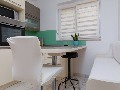 Apartment Two bedroom apartment with terrace and sea view Duće, Omiš A-2992-a - Outdoor photo 18