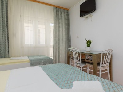 Apartment Two bedroom apartment with terrace and sea view Duće, Omiš A-2992-a - Outdoor photo 28