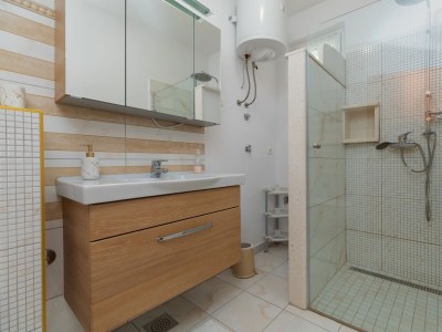 Apartment Two bedroom apartment with terrace and sea view Duće, Omiš A-2992-a - Outdoor photo 29