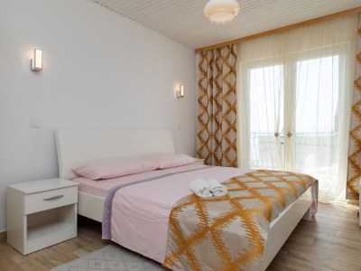 Apartment Two bedroom apartment with terrace and sea view Duće, Omiš A-2992-b - Outdoor photo 21