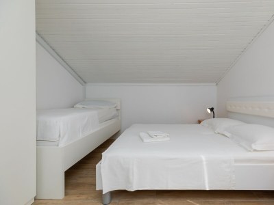 Apartment Two bedroom apartment with terrace and sea view Duće, Omiš A-2992-b - Outdoor photo 27