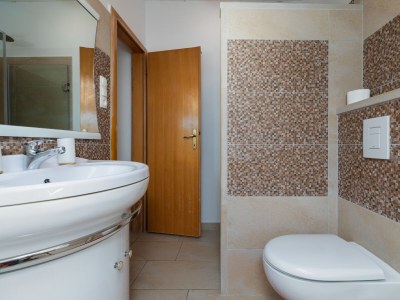 Apartment Two bedroom apartment with terrace and sea view Duće, Omiš A-2992-b - Outdoor photo 29