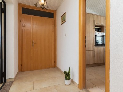 Apartment Two bedroom apartment with terrace and sea view Duće, Omiš A-2992-b - Outdoor photo 31