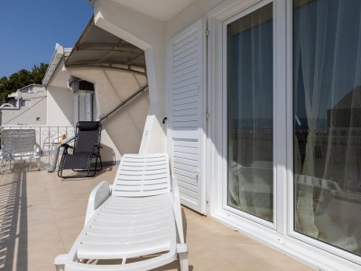 Apartment Two bedroom apartment with terrace and sea view Duće, Omiš A-2992-b - Outdoor photo 36