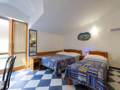 Apartment Studio flat with terrace and sea view Sućuraj, Hvar AS-3589-k - Outdoor photo 31