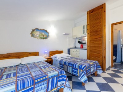 Apartment Studio flat with terrace and sea view Sućuraj, Hvar AS-3589-k - Outdoor photo 32