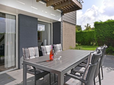 Holiday house De Ruiterplaat Lakeview Stay - Outdoor photo 8