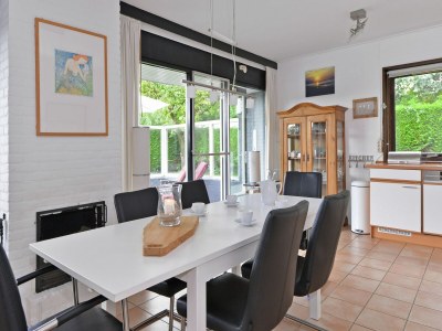 Holiday house De Ruiterplaat Lakeview Stay - Features photo 36