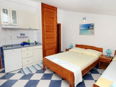 Apartment Studio flat with balcony and sea view Sućuraj, Hvar AS-3589-l - Outdoor photo 30