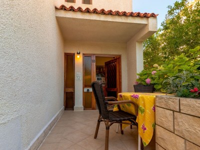 Apartment One bedroom apartment with terrace and sea view Jelsa, Hvar A-4017-a - Outdoor photo 12