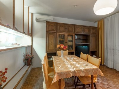 Apartment One bedroom apartment with terrace and sea view Jelsa, Hvar A-4017-a - Outdoor photo 25