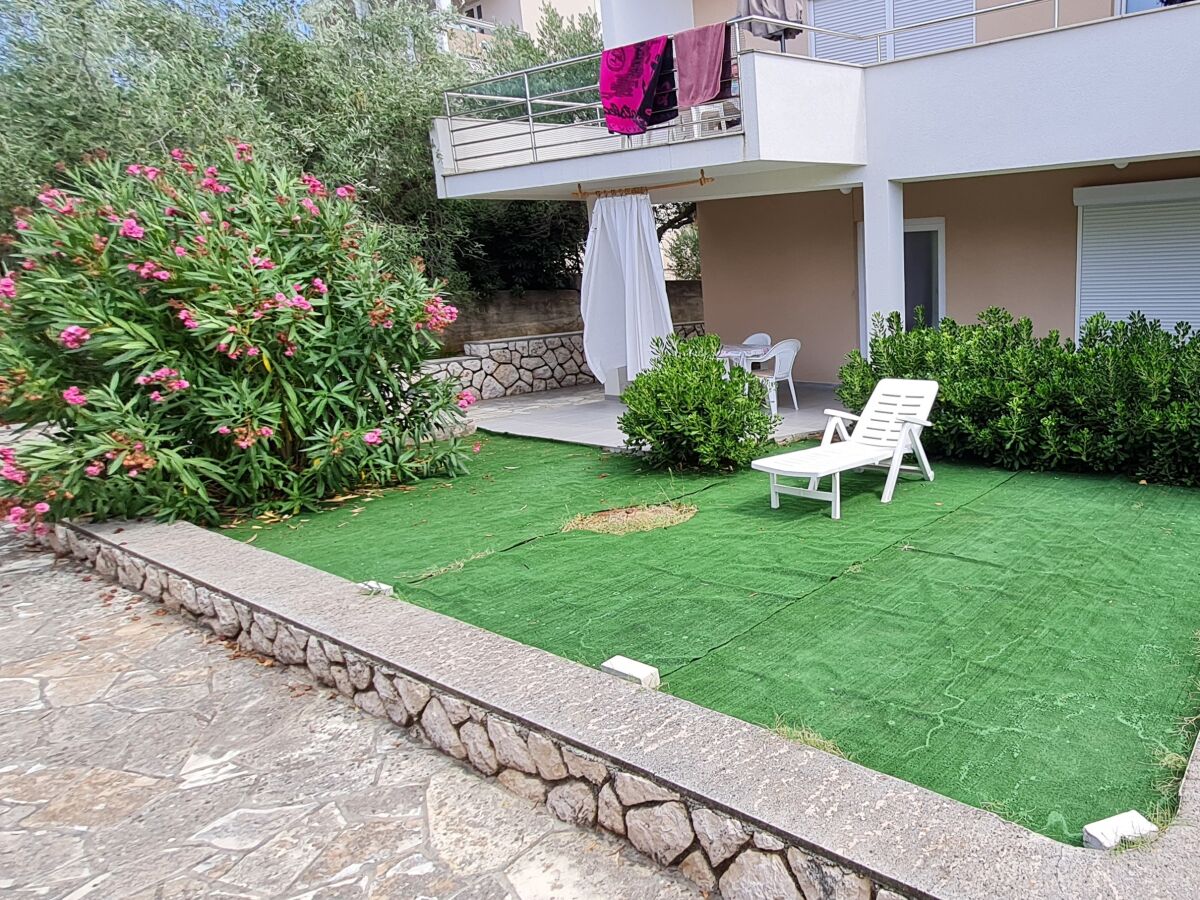 Apartment One bedroom apartment with terrace Novalja, Pag A-3307-b