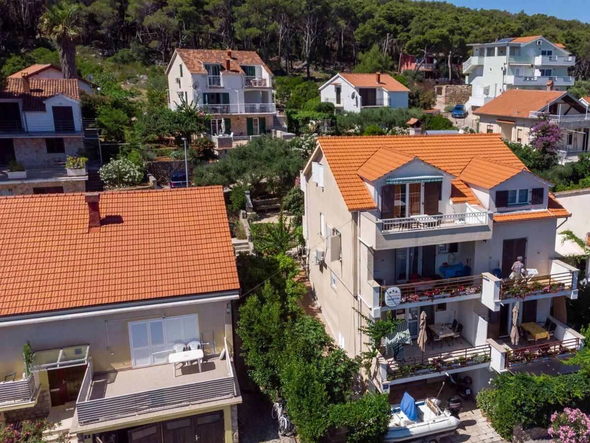 Apartment One bedroom apartment with terrace and sea view Jelsa, Hvar A-4017-b - Outdoor photo 5