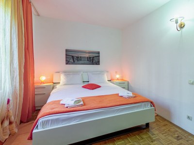 Apartment One bedroom apartment with terrace and sea view Jelsa, Hvar A-4017-b - Outdoor photo 30