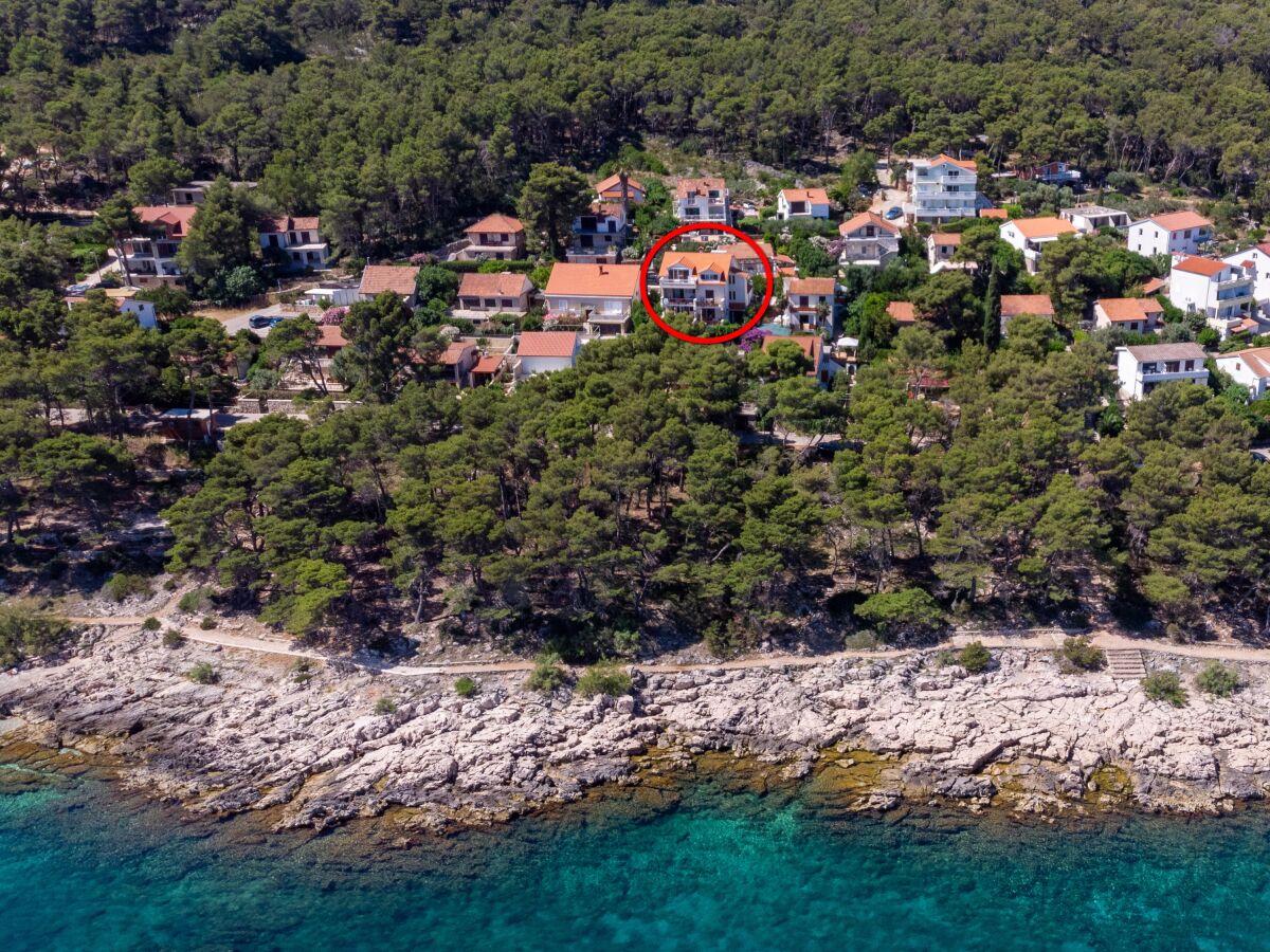 Apartment Two bedroom apartment with terrace Jelsa, Hvar A-4017-c - Outdoor photo 3