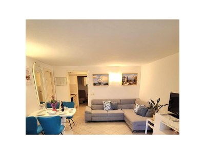 Apartment Two bedroom apartment with terrace Jelsa, Hvar A-4017-c - Outdoor photo 22