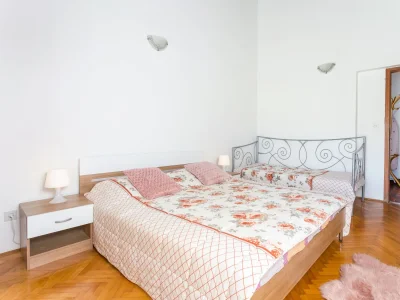 Apartment Three bedroom apartment with terrace and sea view Mirca, Brač A-732-b - Outdoor photo 10