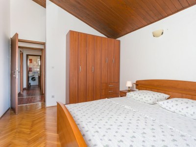 Apartment Three bedroom apartment with terrace and sea view Mirca, Brač A-732-b - Outdoor photo 12