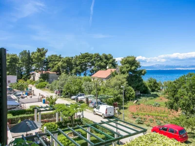 Apartment Three bedroom apartment with terrace and sea view Mirca, Brač A-732-b - Outdoor photo 24