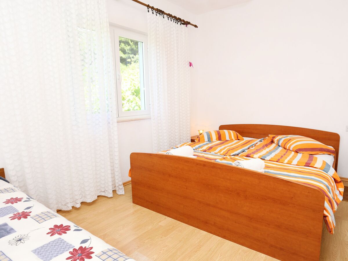 Apartment One bedroom apartment with terrace Žuljana, Pelješac A-252-c
