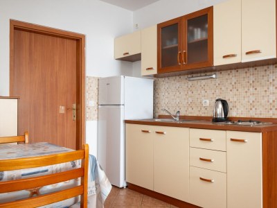 Apartment One bedroom apartment near beach Mandre, Pag A-4092-d - Outdoor photo 12