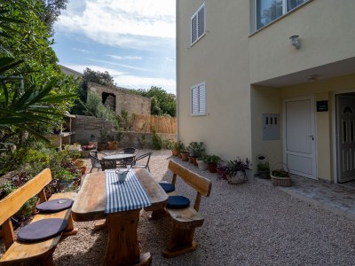 Apartment One bedroom apartment near beach Mandre, Pag A-4092-d - Outdoor photo 30