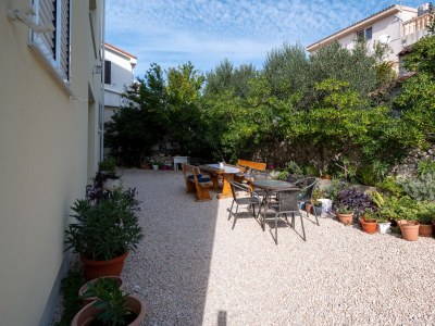 Apartment One bedroom apartment near beach Mandre, Pag A-4092-d - Outdoor photo 32