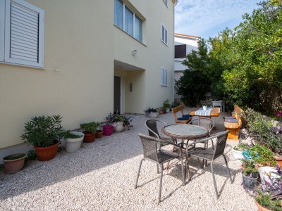 Apartment One bedroom apartment near beach Mandre, Pag A-4092-f - Outdoor photo 6