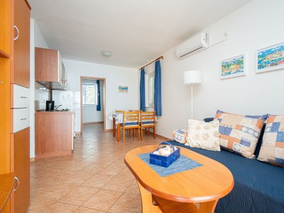Apartment One bedroom apartment near beach Mandre, Pag A-4092-f - Outdoor photo 19