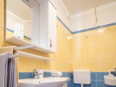 Apartment One bedroom apartment near beach Mandre, Pag A-4092-f - Outdoor photo 31