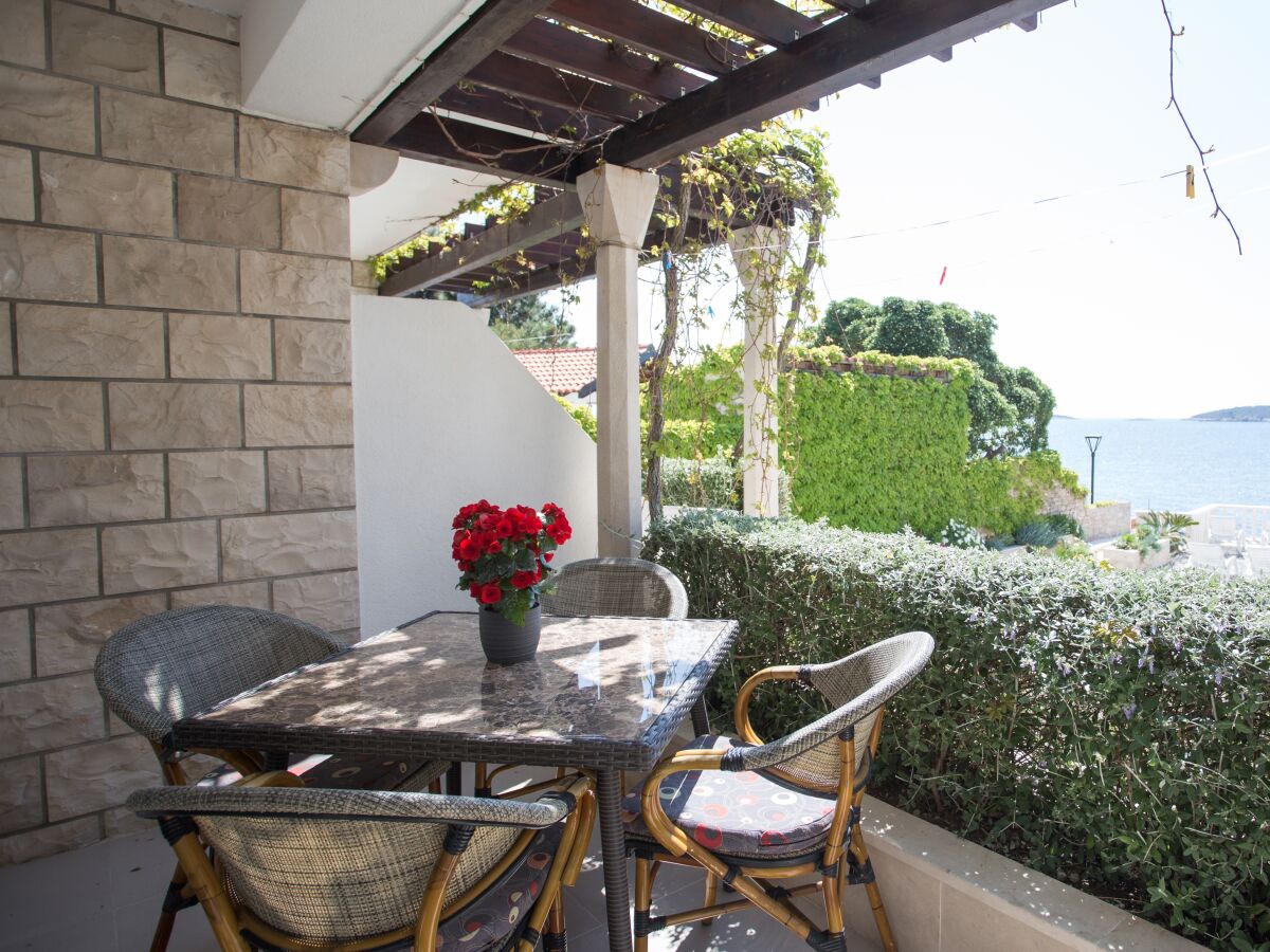 Apartment Two bedroom apartment near beach Orebić, Pelješac A-271-a