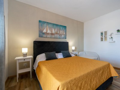 Apartment Two bedroom apartment near beach Mandre, Pag A-4093-a - Outdoor photo 15