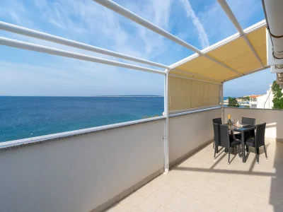 Apartment One bedroom apartment near beach Mandre, Pag A-4093-b in Kolan - Apartment